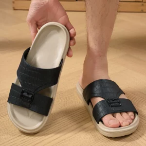 Fashion Men's Slippers 2025 New Leisure Slippers Summer Open Toe Sandals for Men Outdoor Non Slip Beach Slippers Designer Slides - Image 4