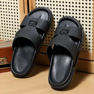 Fashion Men's Slippers 2025 New Leisure Slippers Summer Open Toe Sandals for Men Outdoor Non Slip Beach Slippers Designer Slides - Image 5