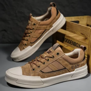 New Arrived Men Board Shoes All Season Anti Slip Wear-resistant Outdoor Off-road Hiking Shoes Luxury Classic Retro Men Sneakers - Image 1