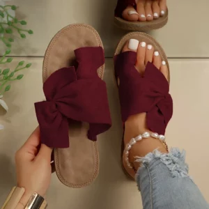 2025 New Fashion Trend Anti Slip Slippers Wear-resistant Shoes Women Sandals Soft Sole Flat Heel Slippers Home Slides Women - Image 2