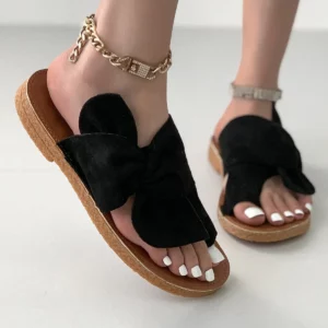 2025 New Fashion Trend Anti Slip Slippers Wear-resistant Shoes Women Sandals Soft Sole Flat Heel Slippers Home Slides Women - Image 3