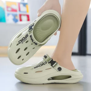 A Pair of Men's New Clogs, Summer New Wear-Resistant, Non-Slip Sports Beach Shoes, Soft-Soled Comfortable Men's Shoes for Driving - Image 5