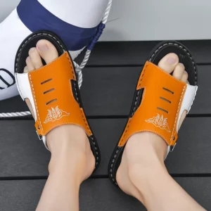 Slippers for men to wear in summer, trendy, personalized, and fashionable. Men's beach sandals in Korean version. One word anti - Image 4