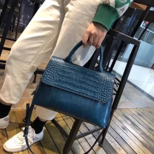 Women's Shoulder Bag Top-Grain Leather Crossbody Bag Elegant Handbag Large Capacity Soft Textured Finish - Image 4