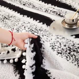 Spring Autumn Comfortable Flannel Blanket Soft High Quality Milk Fleece Sofa Blankets Skin Friendly Jacquard Nap Blanket Shawl - Image 5