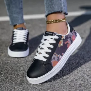 MAEDEF Women's Sports Shoes Men Vulcanize Shoes Lace Up Woman Sneakers Couples Fashionable Graffiti Print Casual Flats Shoes - Image 2
