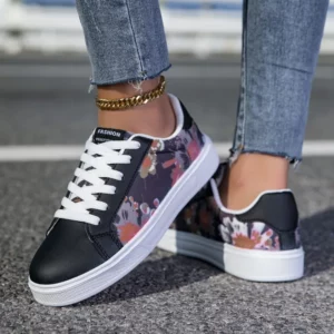 MAEDEF Women's Sports Shoes Men Vulcanize Shoes Lace Up Woman Sneakers Couples Fashionable Graffiti Print Casual Flats Shoes - Image 4