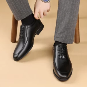 Men's large-sized business leather shoes, loafers, wedding shoes, fashionable, casual versatile Retro square-toed men's shoes - Image 3
