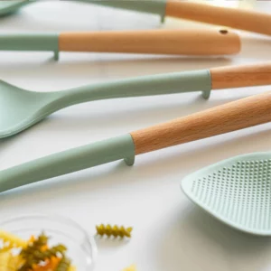 5Pcs Wooden Handle Non-stick Silicone Kitchen Utensils Kitchen Utensils Silicone Cooking Spatula Baking Storage Tool - Image 2