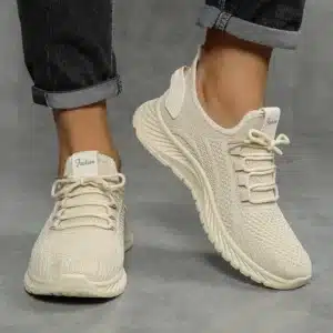 2026 new fashion leisure sports single shoes wholesale cross-border factory trend fly weaving women shoes casual sneaker - Image 2
