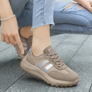Women Casual Sports Shoes 2025 Autumn Comfortable Non Slip Outdoor Casual Shoes Soft Sole Retro Female Sneakers Zapatos Mujer - Image 1