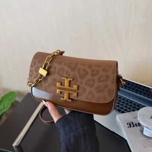 Fashion Designer Luxury Bag Women's Versatile Paris Fashion Single Shoulder Diagonal Cross Armpit Bag Portable Small Square Bag - Image 3