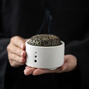 Creative ceramic incense pedestal - Home indoor deodorizing incense burner - Aromatherapy yoga atmosphere plate incense burner - Image 2