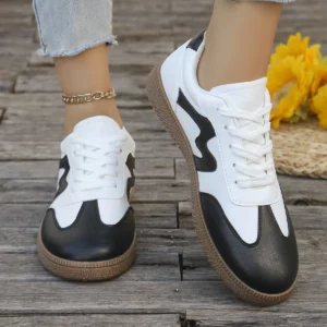 Ladies' classic black fashionable sports shoes, comfortable all season low cut lace up shoes, ladies' casual shoes - Image 1
