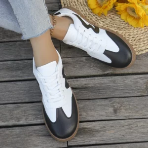 Ladies' classic black fashionable sports shoes, comfortable all season low cut lace up shoes, ladies' casual shoes - Image 4