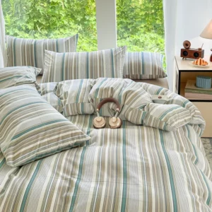 3-piece Two-tone color strip bed cover (1* bed cover +2* pillowcase, no filling) Soft, comfortable and breathable bedding - Image 5