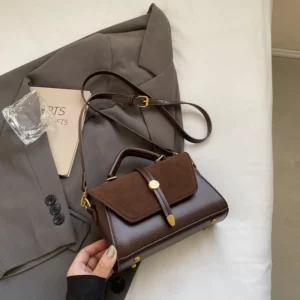 Elegant Faux Handbag with Adjustable Strap Golden-Tone Hardware and Flap Closure - Trendy Commuting Hobo Crossbody Bag for Women - Image 5