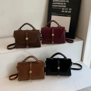 Elegant Faux Handbag with Adjustable Strap Golden-Tone Hardware and Flap Closure - Trendy Commuting Hobo Crossbody Bag for Women - Image 6