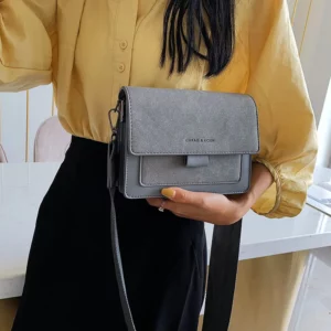 Bag Women 2025 New Trendy Korean Retro Handheld Small Square Bag Fashion Versatile Single Shoulder Crossbody Bag Trendy - Image 3