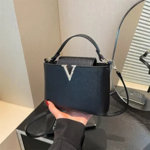 Luxury Women's Tote Bag, Chic V Shaped Stylish Pu Leather Bucket Bag, Top Cover Handbag Women Shoulder Crossbody Bags for Woman - Image 3