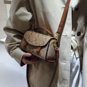 High-end small handbag for women, 2025 new style, fashionable and retro Boston bag, with elegant print, single shoulder crossbod - Image 7