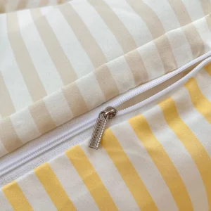 2026 New European-style washed cotton pillowcase, soft and breathable bedding, simple printed down comforter protection cover - Image 4