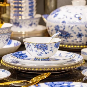 Chinese Blue and white porcelain plates dinner sets luxury gold rim bone fine china dinnerware set vajillas completa Bowl set - Image 4