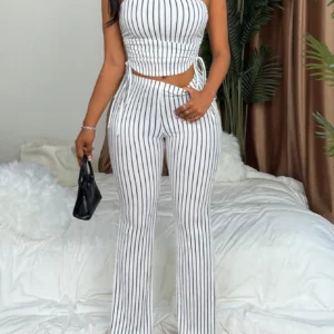 2025 Fashion Comfortable Versatile Best-Selling Women's Strapless Ruched Top + Pants Set - Image 4
