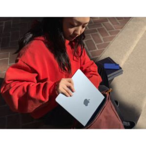 Apple MacBook Air MC7C4 | 15 Inch Display | Apple M4 Chip | 10-Core CPU 10-Core GPU | 16GB RAM | 512GB SSD | macOS | English Keyboard | International Version | Sky Blue - Image 2