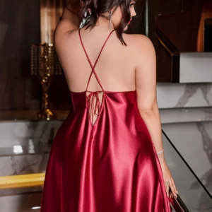 Plus Size solid color simple Fashion Elegant V-neck Nightgown for Women - Image 2