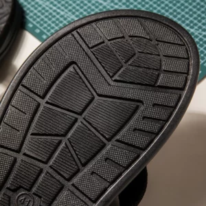 Men's flip flops summer trendy wear non-slip rubber sole sandals fashionable casual foot-clip flop comfortable beach shoes - Image 4