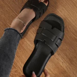 Women's Stylish Solid Color Slides Lightweight Flat Slip On Summer Beach Slides Comfort Holiday Slides Women's Sandals - Image 4