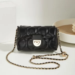 Fashionable New-Style Women's Versatile Niche-Design High-End Textured Shoulder & Crossbody Bag - Image 1