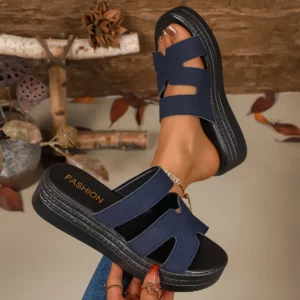 Women Slippers Thick Bottom Slip-On Summer Shoes Retro Versatile Large Size Slippers Leisure Rubber Sole Sandals Slides Women - Image 5