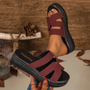 Women Slippers Thick Bottom Slip-On Summer Shoes Retro Versatile Large Size Slippers Leisure Rubber Sole Sandals Slides Women - Image 6