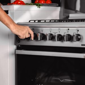 GEEPAS 60 * 60 Cooking Range - 4 Gas Euro Pool Type Burners Convection Single Oven with Rotisserie Function, Glass Lid | Perfect for Cook, Bake & Grill | 1 Year Manufacturer Warranty - Image 9