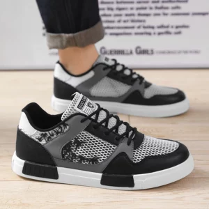 Plus Size Men's Lightweight Breathable Mesh Sneakers Casual Walking Shoes Men Fashion Skate Shoes for Daily Wear - Image 5