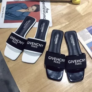Women's Slippers Brand Summer Sandals 2025 Outdoor Fashion Women's Slippers Casual Party Beach flip-flops Beach Slippers - Image 5