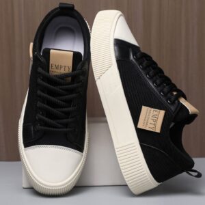 New men's fashionable anti-slip flat shoes, board shoes, casual sports shoes, breathable large-sized men's shoes, Lofu shoes - Image 1