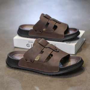 Men's slip-on slippers summer new soft sole lightweight breathable outdoor casual sports anti-slip fashion city walking slippers - Image 1