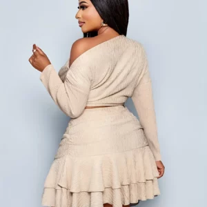 plus Size Elegant Atmosphere Shoulder Bared Top + Ruffle Hem Short Skirt Set Washed Crepe Fabric Casual Outdoor Wear - Image 2