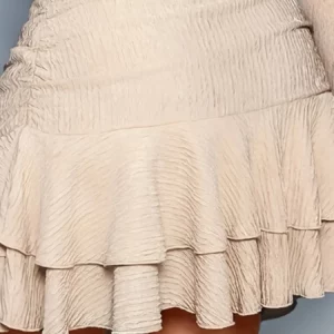 plus Size Elegant Atmosphere Shoulder Bared Top + Ruffle Hem Short Skirt Set Washed Crepe Fabric Casual Outdoor Wear - Image 3