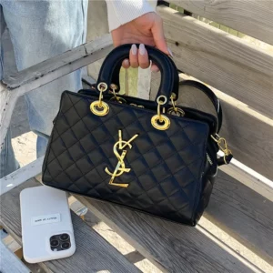 New Arrival Women's Tote Bag Unique Niche Design Stylish Commuter Essential Spacious Capacity Daily Needs Versatile Shoulder Bag - Image 1