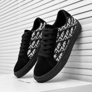 Men's canvas casual shoes spring summer breathable lightweight soft-sole anti-slip outdoor walking shoe fashion Joker board shoe - Image 1