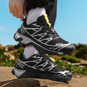 Men's sports shoes casual summer new fashion versatile light soft sole comfortable outdoor height increasing casual sports shoes - Image 1