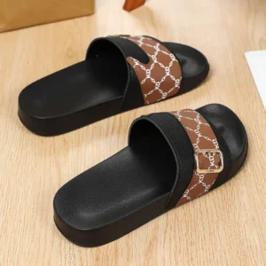 2025 Summer Sandals Women Men Fashion Beach Sandals For Soft Light Slipper Anti-slip High Quality Casual Shoes Man Men's Sandals - Image 4
