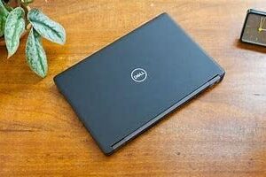 (Renewed) Dell Latitude 5490 / Intel 1.7 GHz Core i5-8350U Quad Core CPU / 16GB RAM / 512GB SSD / 14" FHD (1920 x 1080) Display/HDMI/USB-C/Webcam/Windows 10 Pro, Black - Image 8