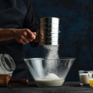 Flour Sifter for Baking, Stainless Steel 3 Cup Flour Sifter with Rotary Hand Crank, Fine Mesh and Agitator Flour Duster, Esvopa - Image 2