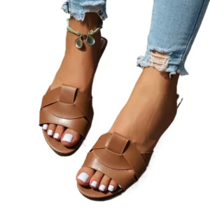 2026 New Fashion Luxury Designer Women's Sandals Woven Comfortable Women's Sandals Casual Summer Flat Women's Slippers Big Size - Image 2