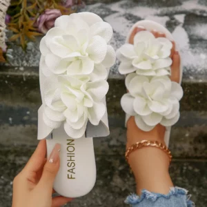 New flat clip sandals for women with bohemian style floral fashion, one line beach silppers - Image 7